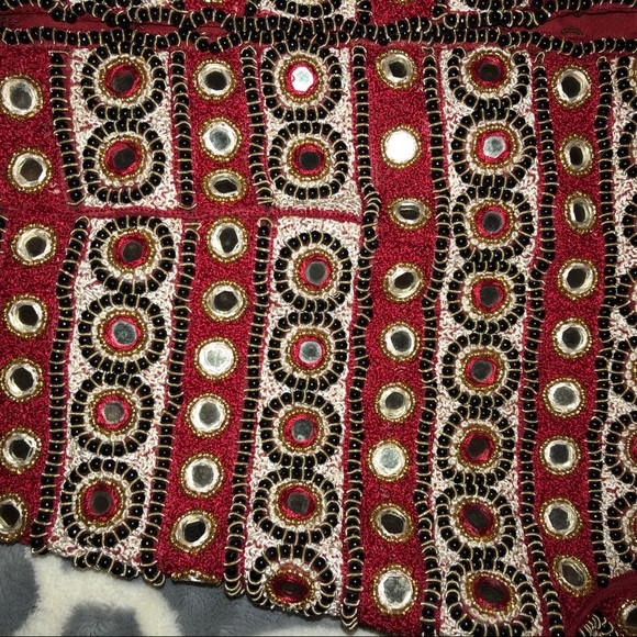 ❌ SOLD ❌ Traditional Indian Top & scarf - Picture 2 of 8